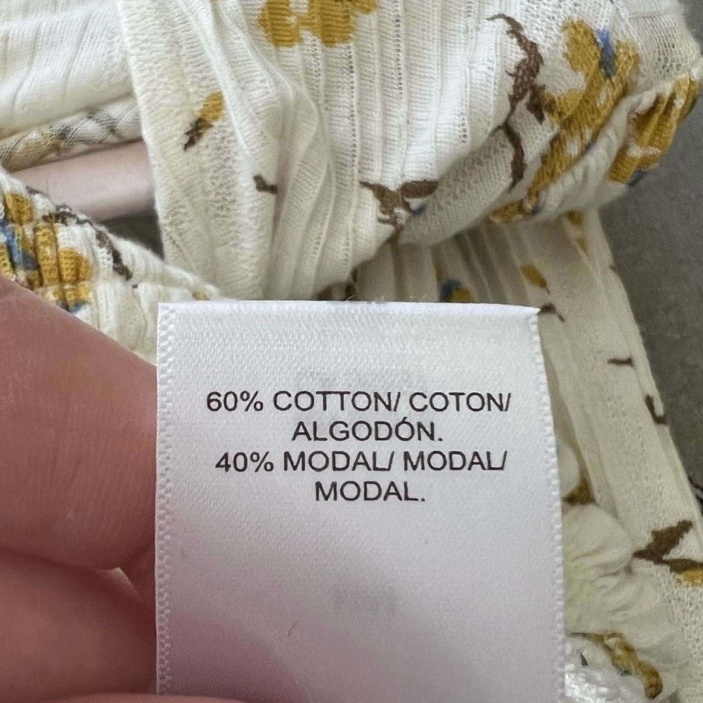 Lucky Brand Wrap Top - Picture 6 of 6